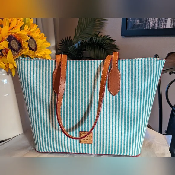 Dooney and Bourke Sena Shopper Tote in SEA FOAM - NWT - Picture 12 of 12
